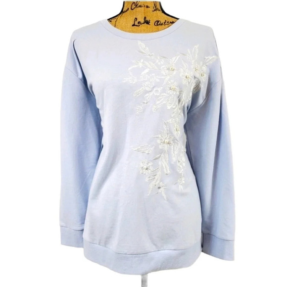 LANE BRYANT Women's Plus Floral Embroidered Embellished Sweatshirt Blue Size 16 - Picture 1 of 16
